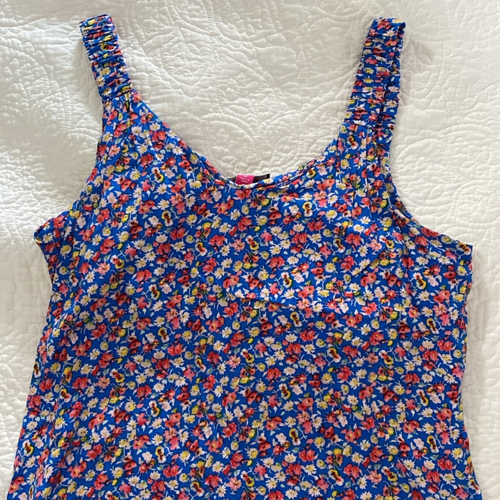 Vince Camuto dress M